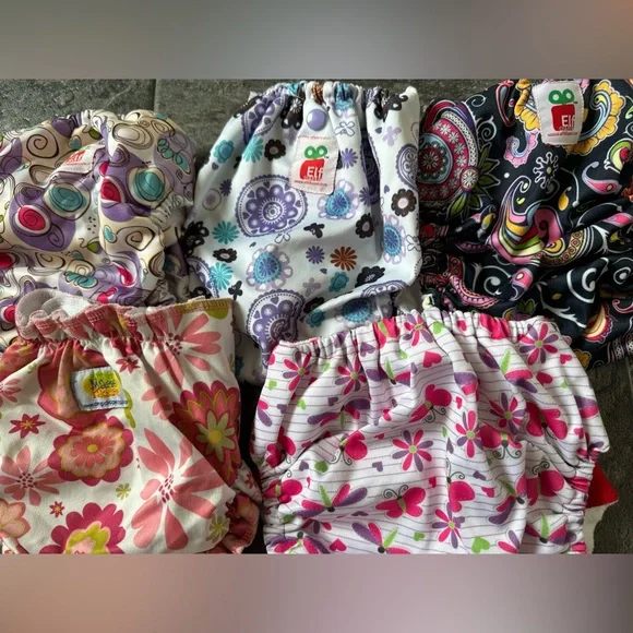 Cloth Diaper Set - Picture 3 of 5
